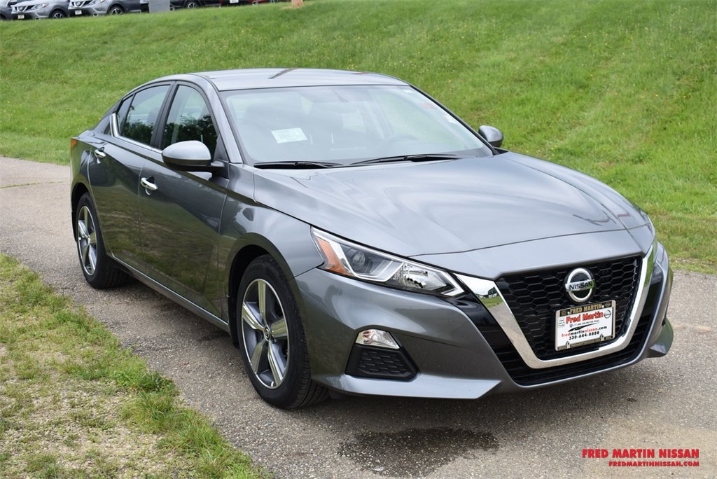 New 2019 Nissan Altima 2.5 S 4d Sedan In Akron #5n19852 