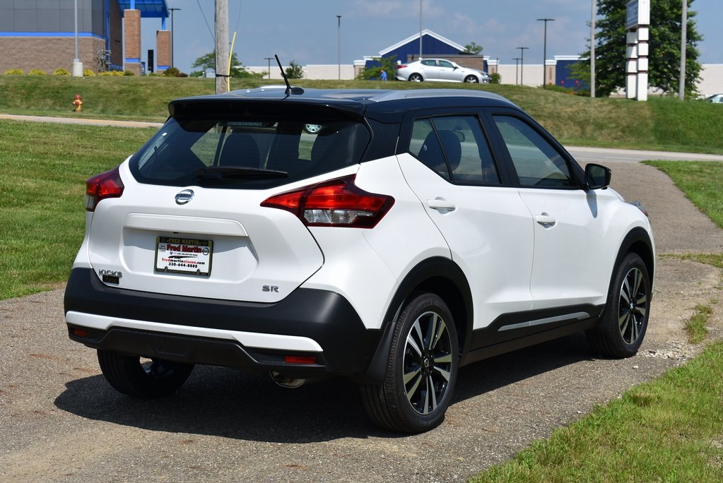 Nissan kicks sr